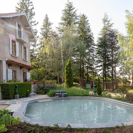 La Maison De Mireille